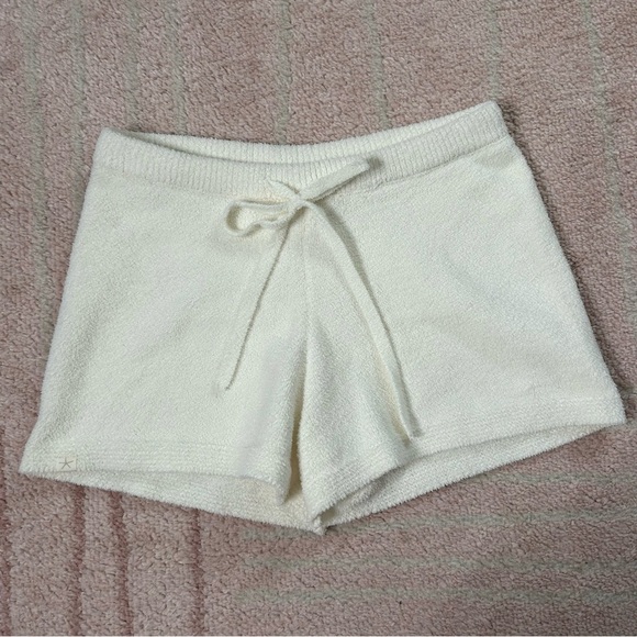 Barefoot Dreams Other - Barefoot Dreams x Disney Cozy Cream Women's Shorts Size Small